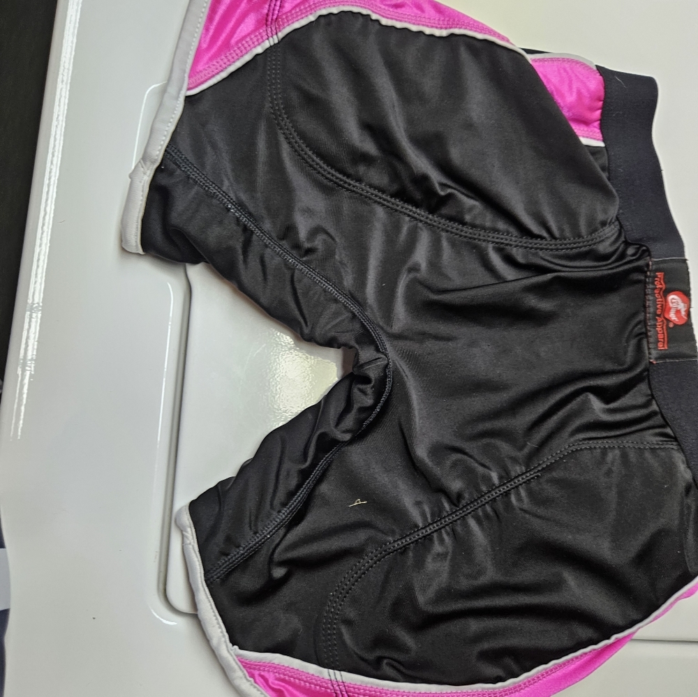 Softball clothes - Picture 3 of 6